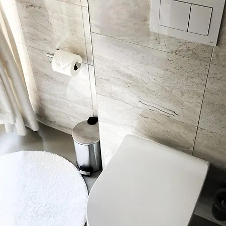 Elumen I Near Cathedral & Bernardine Park Appartement