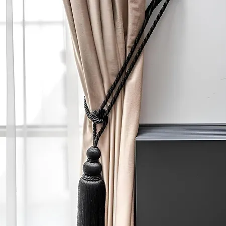 Elumen I Near Cathedral & Bernardine Park *