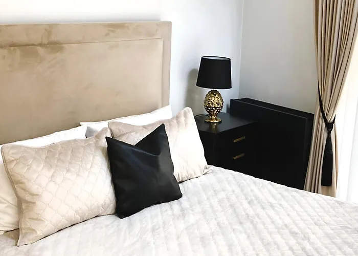 Elumen I Near Cathedral & Bernardine Park Apartman Vilnius