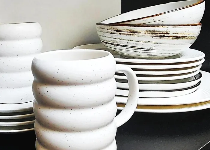 Elumen I Near Cathedral & Bernardine Park *