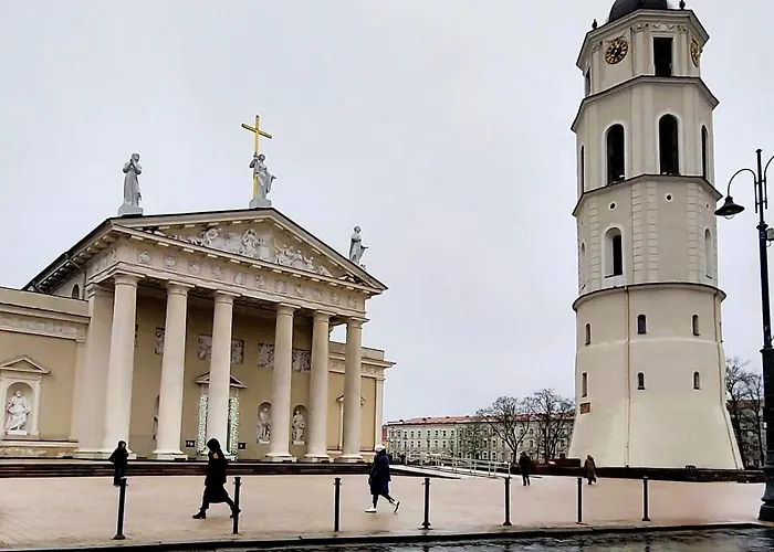 Elumen I Near Cathedral & Bernardine Park * ヴィリニュス